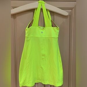 Lulemon women’s tank